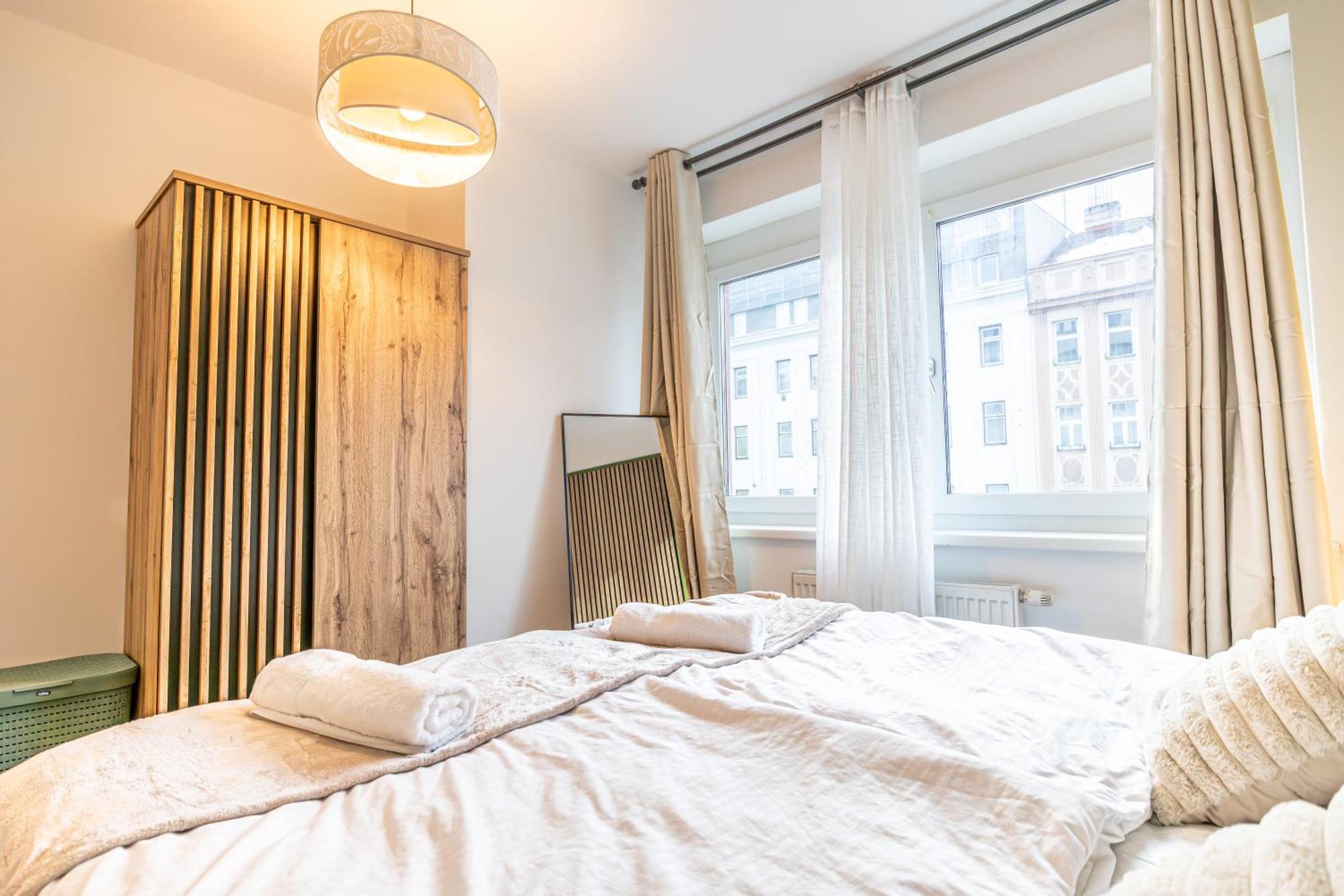 Apartament Charming 1Br, Steps From Reumannplatz U1 Wiedeń Zewnętrze zdjęcie